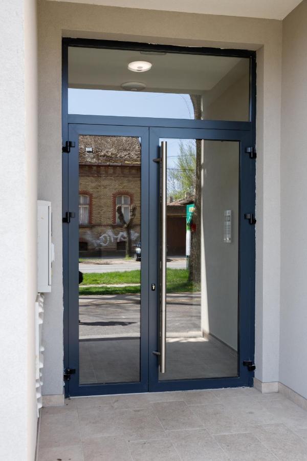 Apartman Miluro Subotica Luaran gambar